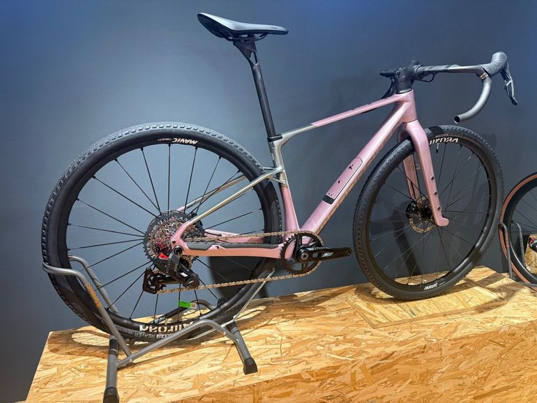 Used Mondraker ARID Carbon R 2026 2026 Road & Gravel, Light Gray — image 3 of 9