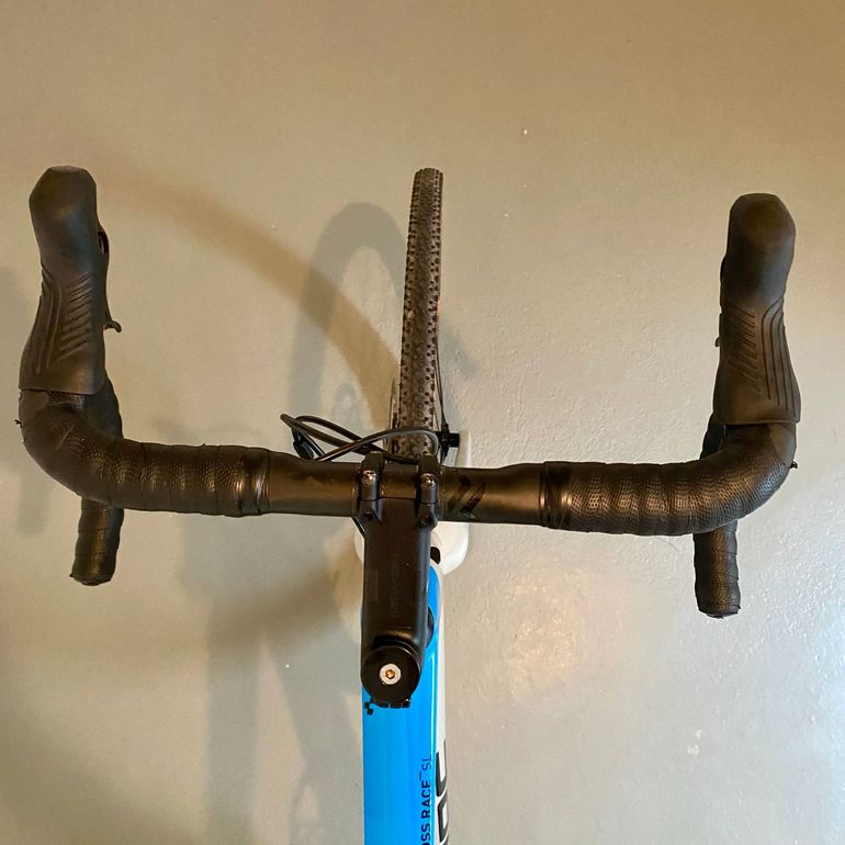 Used CUBE Cross Race Shimano GRX 2021 Road & Gravel, White — image 10 of 11