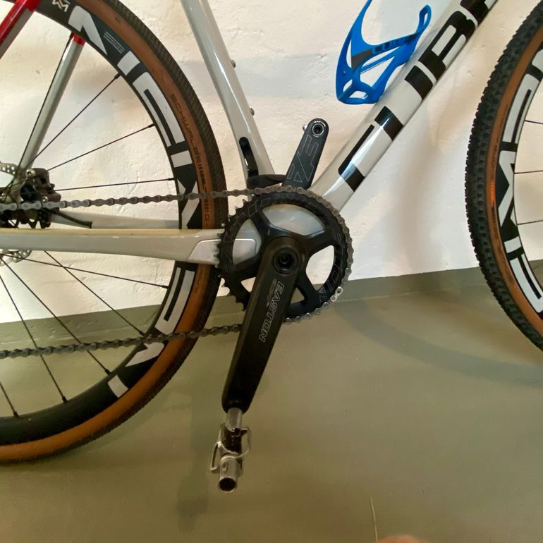 Used CUBE Cross Race Shimano GRX 2021 Road & Gravel, White — image 4 of 11