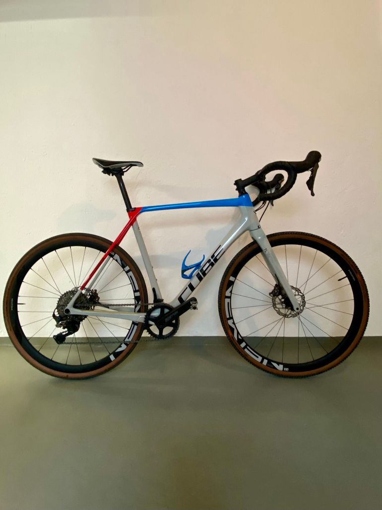 Used CUBE Cross Race Shimano GRX 2021 Road & Gravel, White — image 1 of 11