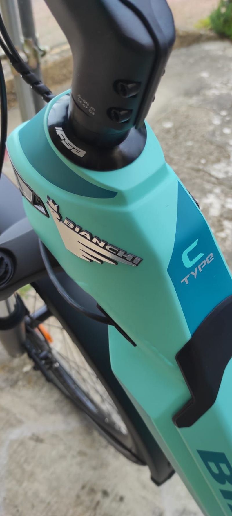 Used Bianchi e-Omnia C Type DEORE 2025 2025 Urban, Blue — image 1 of 7
