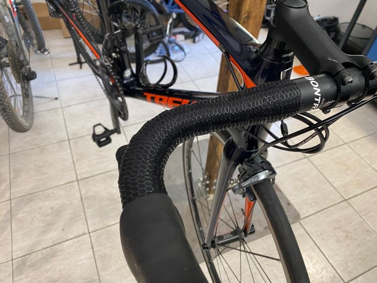 Used Trek Émonda SL 6 2020 2020 Road & Gravel — image 3 of 7
