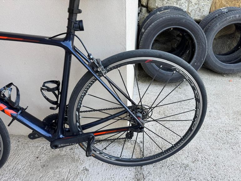 Used Trek Émonda SL 6 2020 2020 Road & Gravel — image 5 of 7
