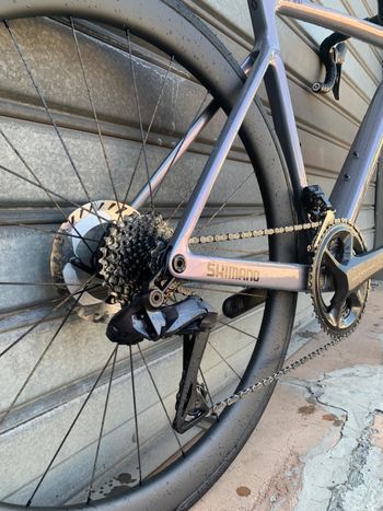 Used Scott Contessa Addict SE 2024 2024 Road & Gravel, Gris claro — image 5 of 8
