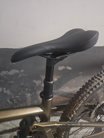 Ghost Riot Trail Essential 2022 2022 Mountainbike usato, Nero — immagine 3 di 8