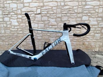 Used Factor OSTRO VAM - Frameset Premium 2026 Frameset 2026 Route & Gravel