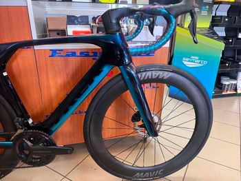 Used Trek Madone SLR 7 Gen 7 2024 2024 Road & Gravel, Blue — image 3 of 10