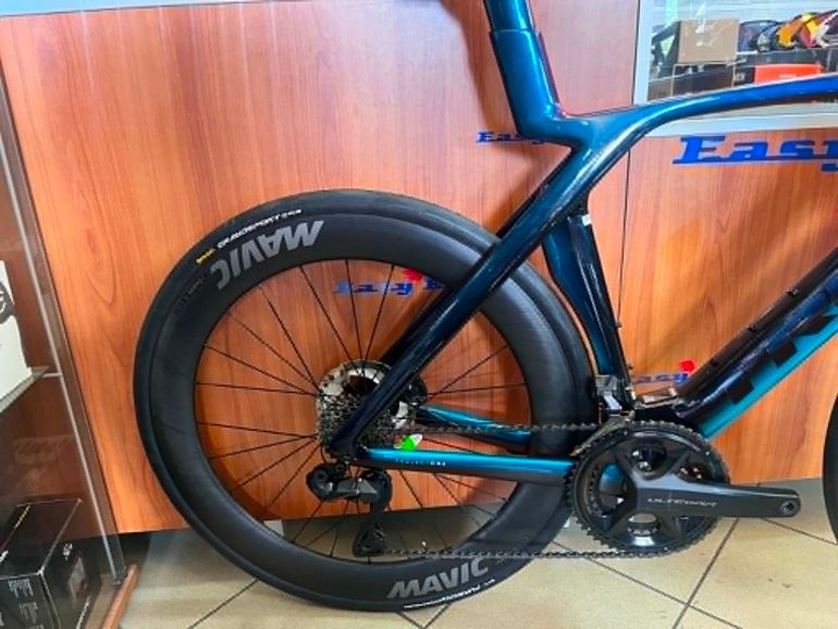 Used Trek Madone SLR 7 Gen 7 2024 2024 Road & Gravel, Blue — image 2 of 10