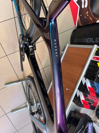 Used Trek Madone SLR 7 Gen 7 2024 2024 Road & Gravel, Blue — image 9 of 10