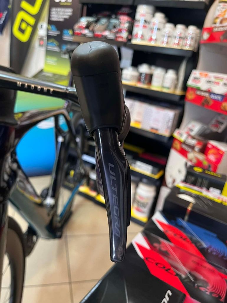 Used Trek Madone SLR 7 Gen 7 2024 2024 Road & Gravel, Blue — image 6 of 10