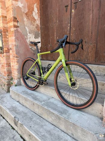 Used Scott Addict Gravel 30 2024 2024 Road & Gravel — image 2 of 18