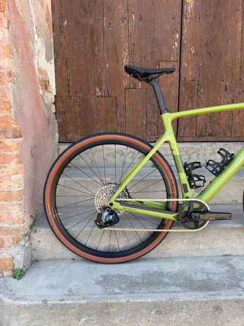Used Scott Addict Gravel 30 2024 2024 Road & Gravel — image 5 of 18