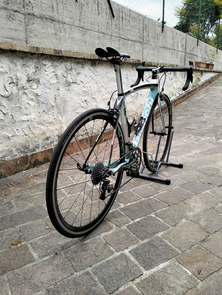 Used Bianchi Oltre XR.1 Chorus Compact 2015 2015 Road & Gravel — image 2 of 4
