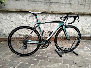 Used Bianchi Oltre XR.1 Chorus Compact 2015 2015 Road & Gravel