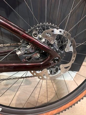 Used Specialized Epic EVO Pro 2022 2022 Mountainbike, Red, 29 — image 26 of 34