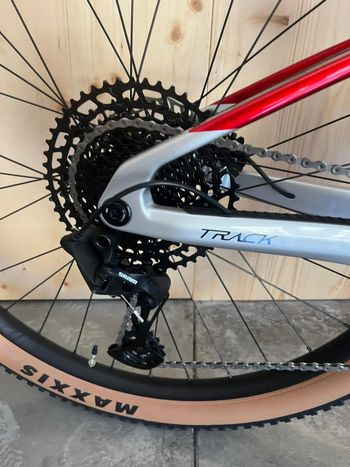Used Megamo Track 100 SX 2026 2026 Mountainbike, Light Gray — image 6 of 7