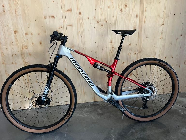 Used Megamo Track 100 SX 2026 2026 Mountainbike, Light Gray — image 2 of 7