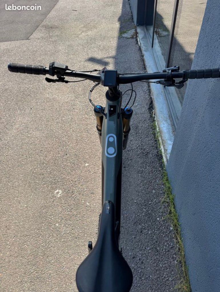 Used Moustache Game Shimano Deore XT 2023 Mountainbike — image 6 of 6