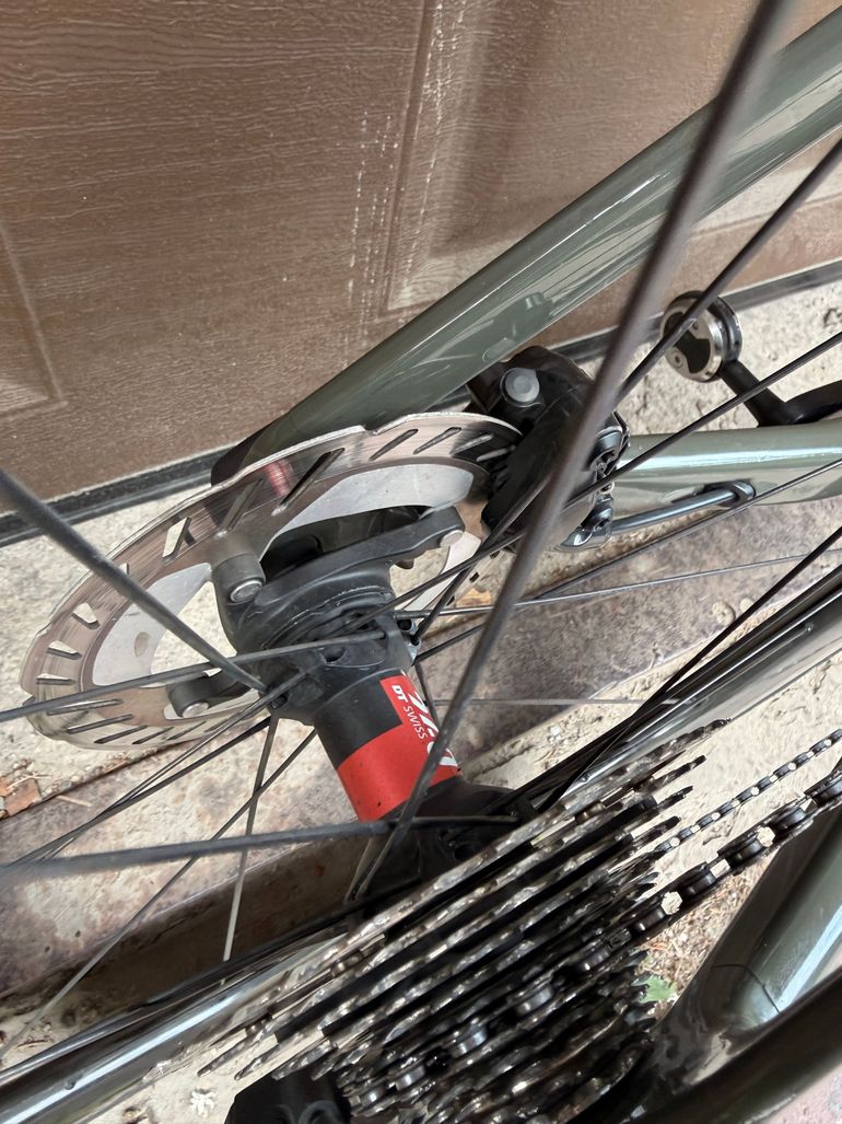 Used Canyon Aeroad CF SLX 7 Di2 2025 2025 Road & Gravel, Green — image 5 of 9