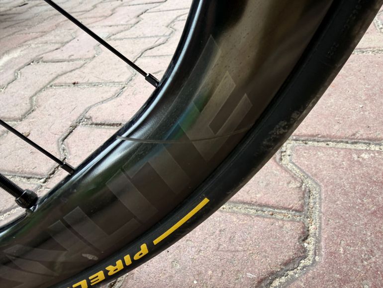 Used Canyon Aeroad CF SLX 7 Di2 2025 2025 Road & Gravel, Green — image 8 of 9