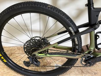 Used Orbea Oiz M20 2025 Mountainbike — image 4 of 5