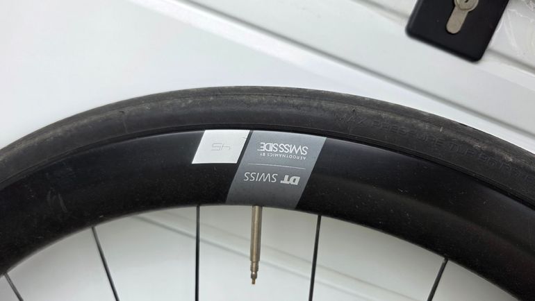 Used Focus IZALCO MAX 9.8 2024 2024 Road & Gravel, Bianco — image 4 of 5