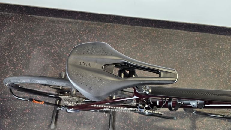 Used Canyon Endurace CF SL 8 WMN Disc 2022 2022 Road & Gravel — image 13 of 23