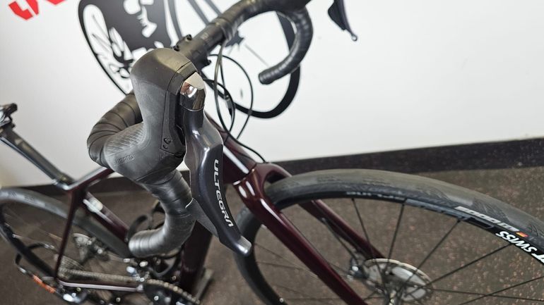 Used Canyon Endurace CF SL 8 WMN Disc 2022 2022 Road & Gravel — image 12 of 23