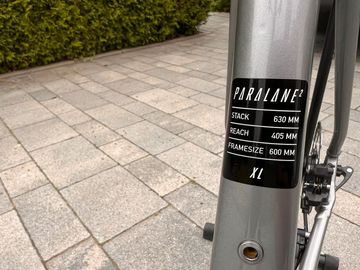 Gebrauchtes Focus Gallium Shimano 105 2021 Road & Gravel, Hellgrau — Bild 2 von 15
