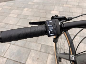 Gebrauchtes Focus Gallium Shimano 105 2021 Road & Gravel, Hellgrau — Bild 3 von 15