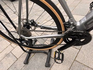 Gebrauchtes Focus Gallium Shimano 105 2021 Road & Gravel, Hellgrau — Bild 5 von 15