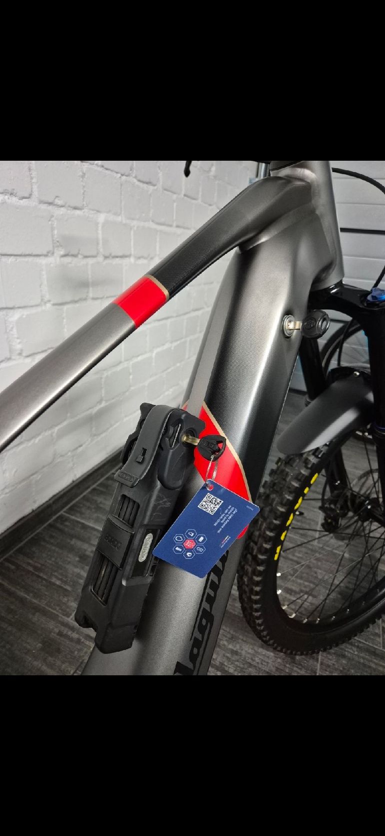 Used Malaguti Malaguti Custom Shimano Deore XT 2023 Mountainbike — image 2 of 12