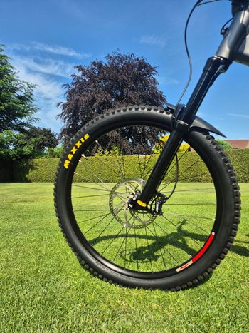 Used Malaguti Malaguti Custom Shimano Deore XT 2023 Mountainbike — image 10 of 12