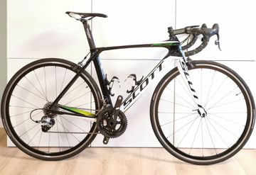 Scott Foil 20 2013 2013 Road & Gravel usato, Nero — immagine 1 di 14