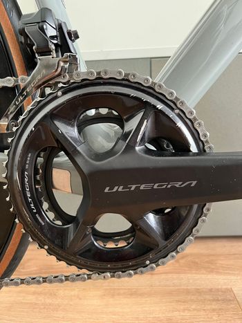 Used Canyon Ultimate Shimano Ultegra Di2 2022 Road & Gravel, Gris claro — image 2 of 5