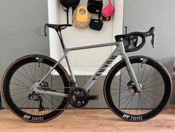 Used Canyon Ultimate Shimano Ultegra Di2 2022 Carretera y gravel