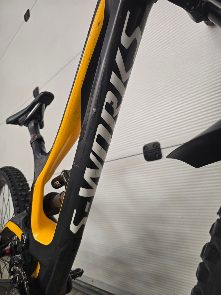 Used Specialized S-Works Demo 8 2016 2016 Mountainbike, Orange, 27.5 — image 5 of 6