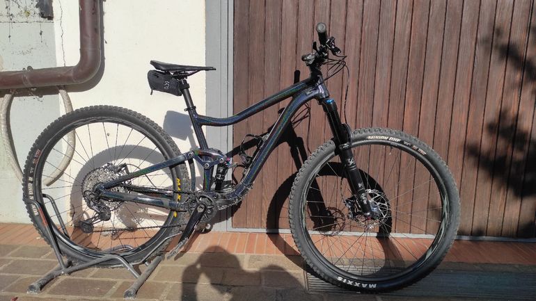 Used Giant Trance 29 1 2020 2020 Mountainbike, Black, 29 — image 1 of 14