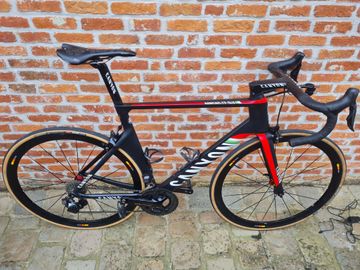 Canyon Aeroad Shimano Dura Ace 2018 Road & Gravel usato