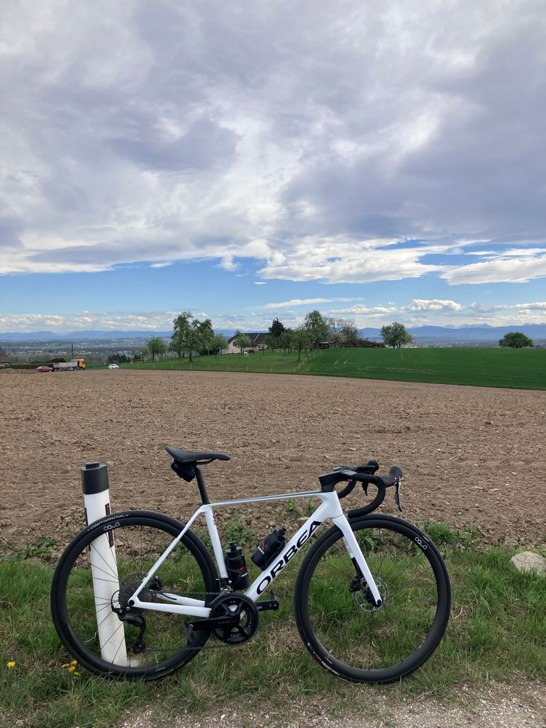 Used Orbea ORCA M35 2024 2024 Road & Gravel, White — image 3 of 4