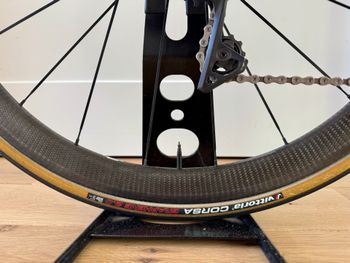 Used Canyon Ultimate CF SLX 8.0 Di2 2019 2019 Road & Gravel, Negro — image 18 of 22