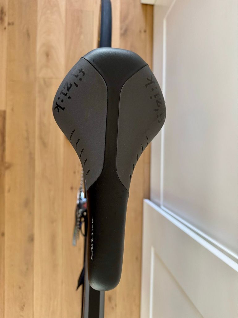 Used Canyon Ultimate CF SLX 8.0 Di2 2019 2019 Road & Gravel, Negro — image 17 of 22
