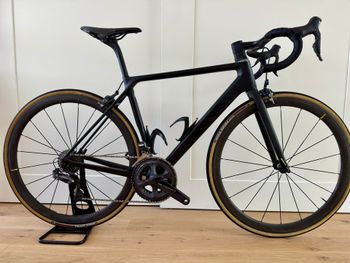 Used Canyon Ultimate CF SLX 8.0 Di2 2019 2019 Road & Gravel, Negro — image 20 of 22