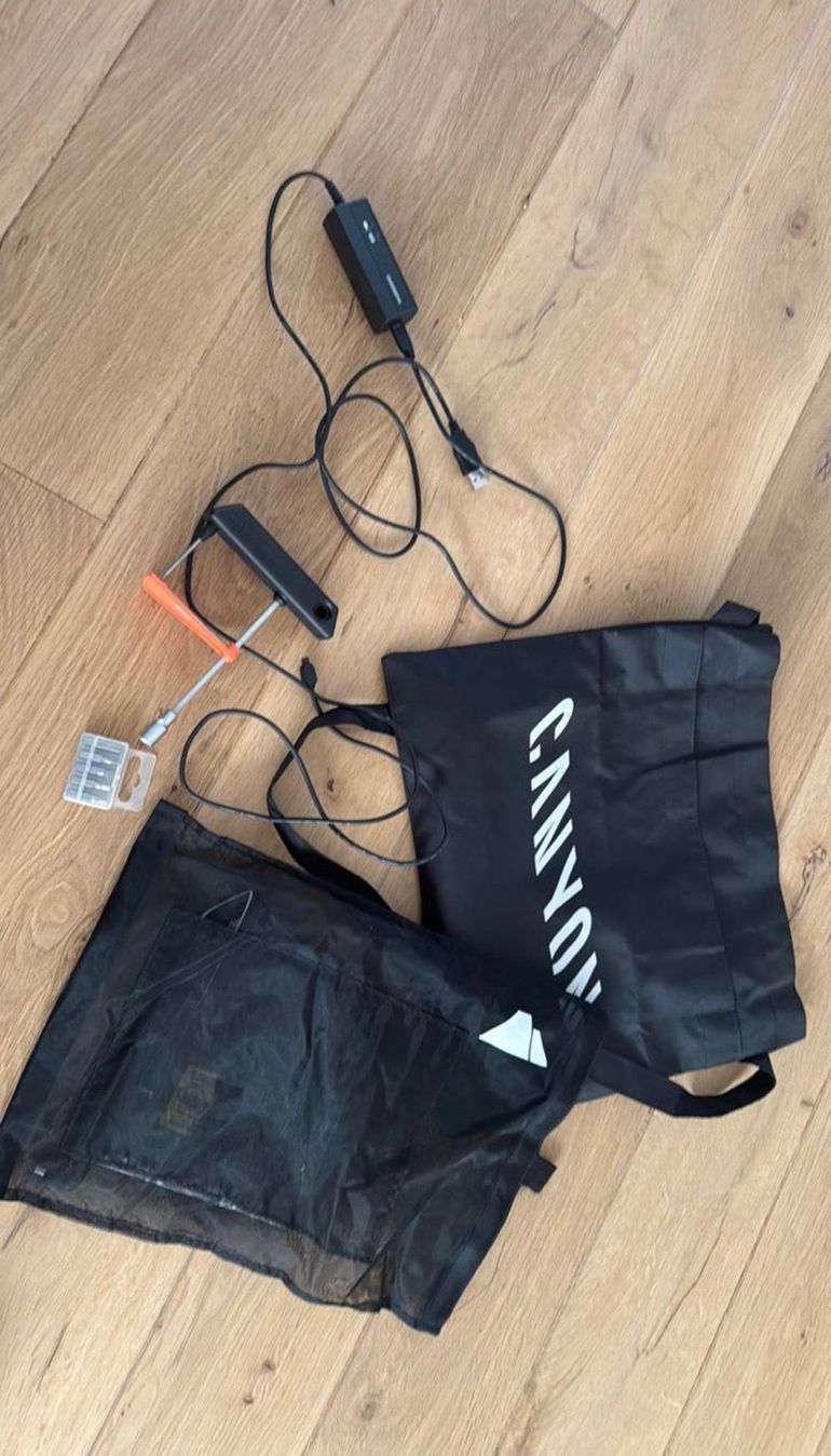 Used Canyon Ultimate CF SLX 8.0 Di2 2019 2019 Road & Gravel, Negro — image 4 of 22