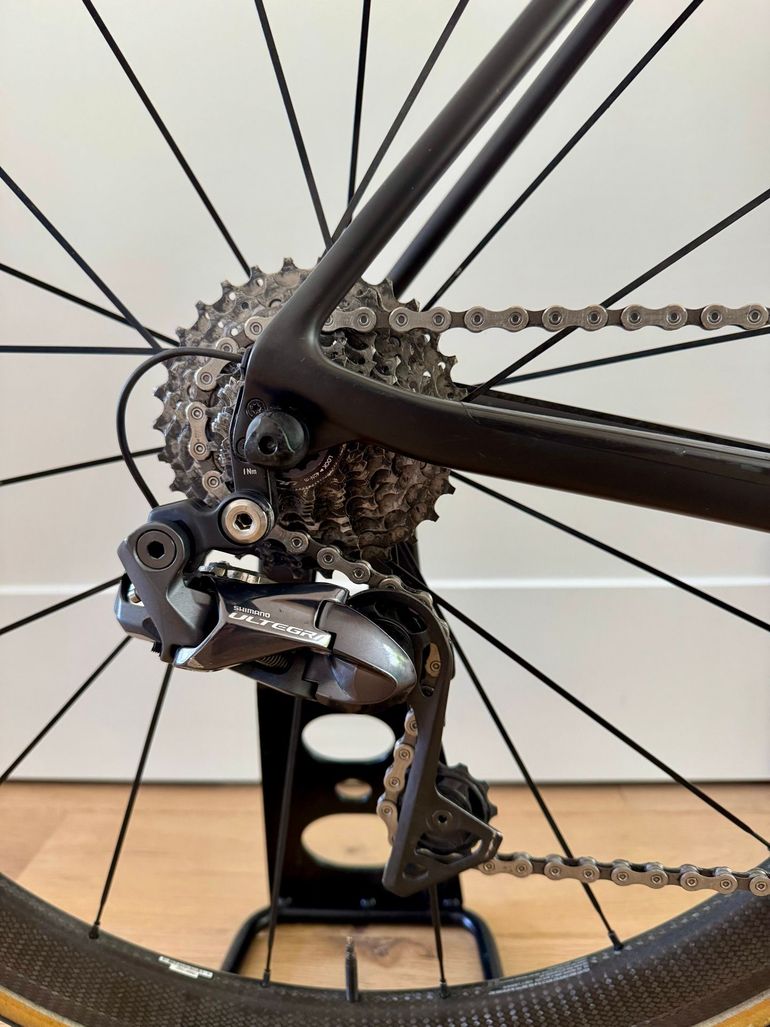 Used Canyon Ultimate CF SLX 8.0 Di2 2019 2019 Road & Gravel, Negro — image 12 of 22