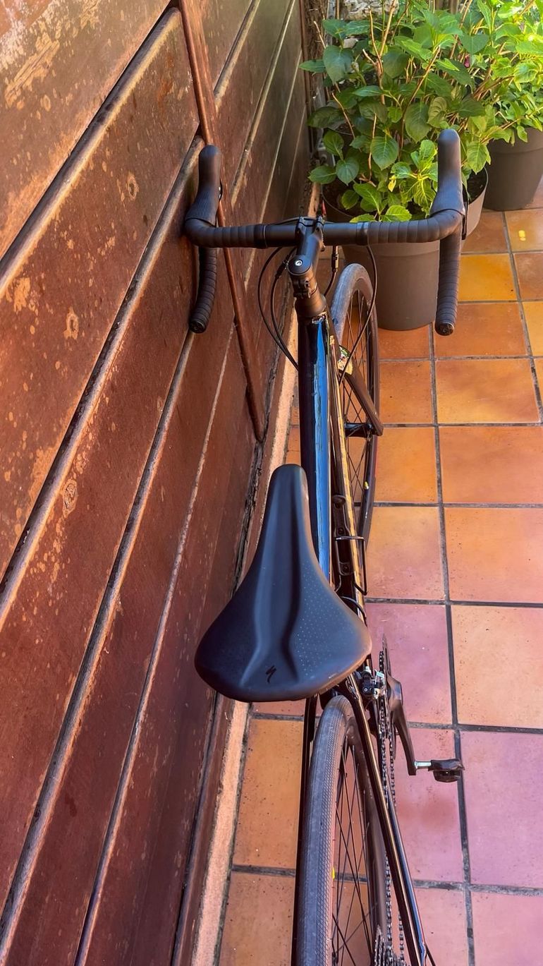 Used Specialized Allez Sport 2025 2025 Road & Gravel, Negro — image 2 of 3