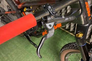 Tweedehands KTM SCARP MT EXONIC 2025 2025 Mountainbike — afbeelding 14 van 16