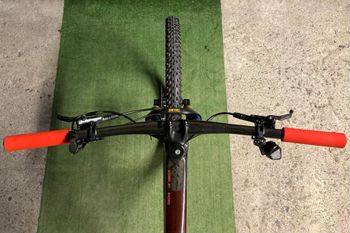 Used KTM SCARP MT EXONIC 2025 2025 Mountainbike, Schwarz, 29 — image 15 of 16