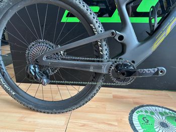 Used Scott Spark RC World Cup EVO AXS 2023 2023 Mountainbike, Green, 29 — image 2 of 10