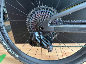 Used Scott Spark RC World Cup EVO AXS 2023 2023 Mountainbike, Green, 29 — image 4 of 10